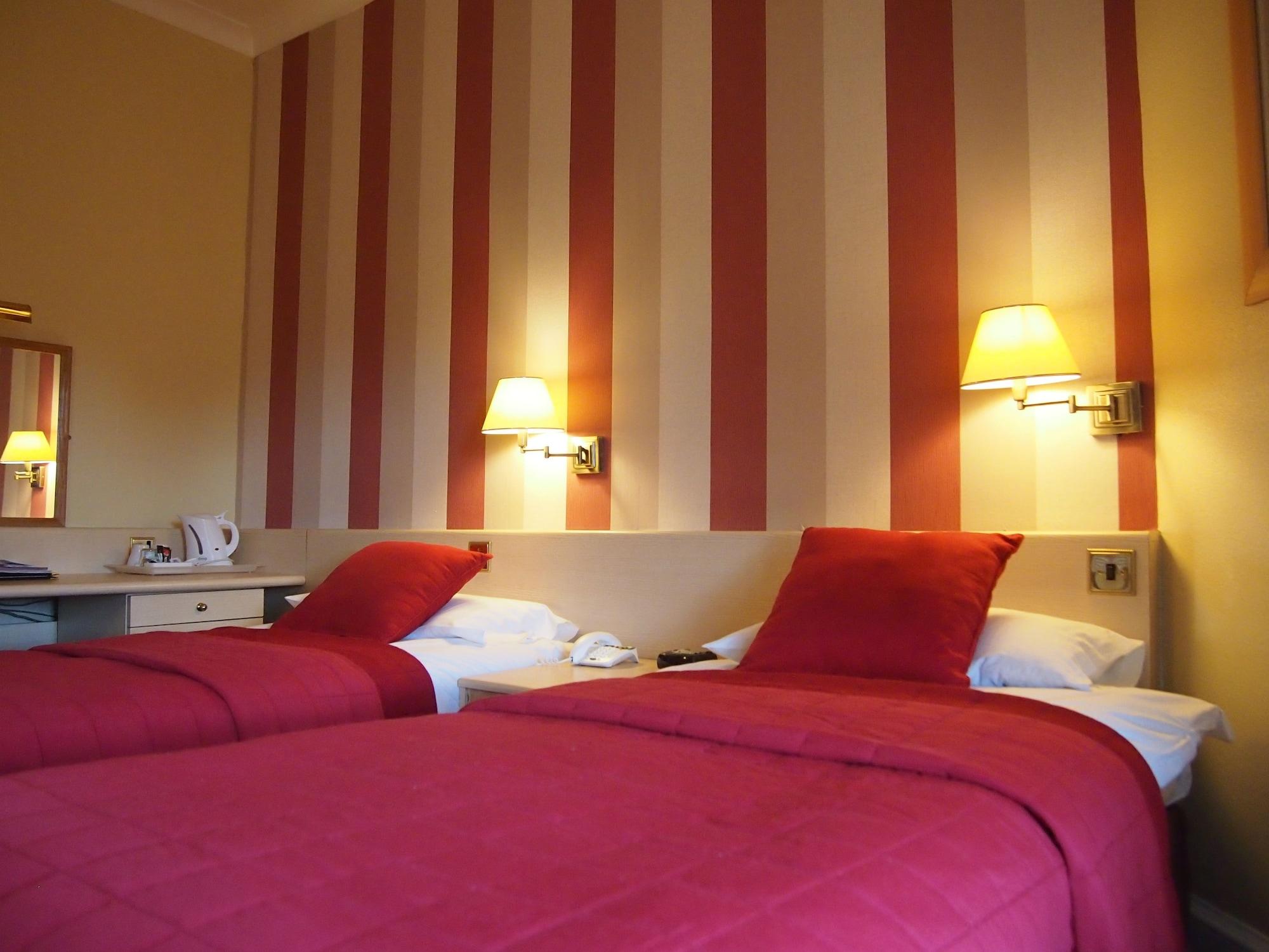 Thistle Hotel EDI Exterior photo