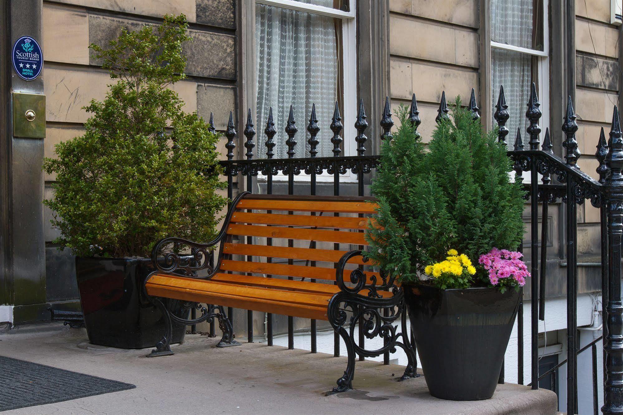 Thistle Hotel EDI Exterior photo